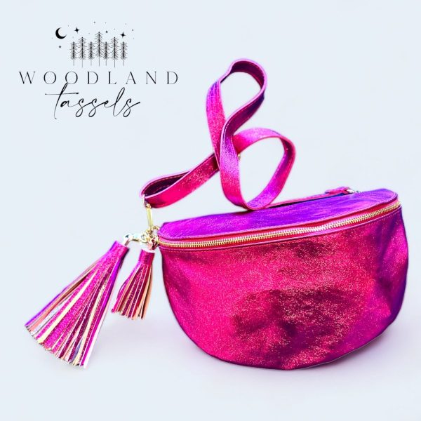 Product Image for  Vera Leather Metallic Sling Bag