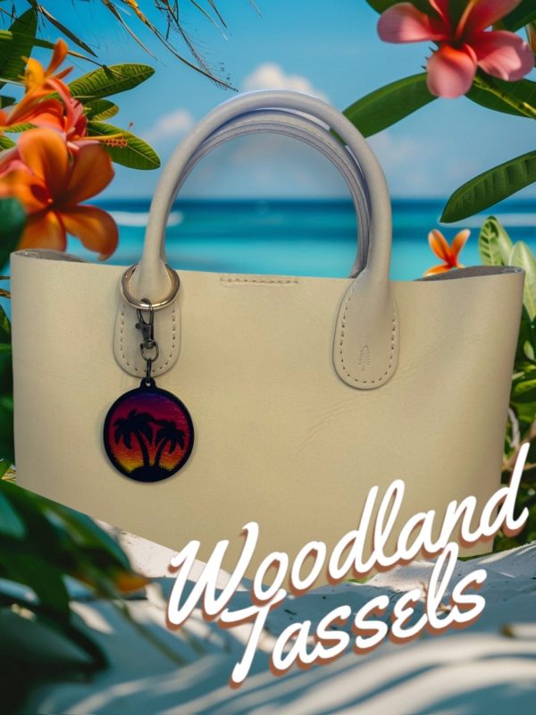Product Image for  Palm Tree Leather Purse Charm