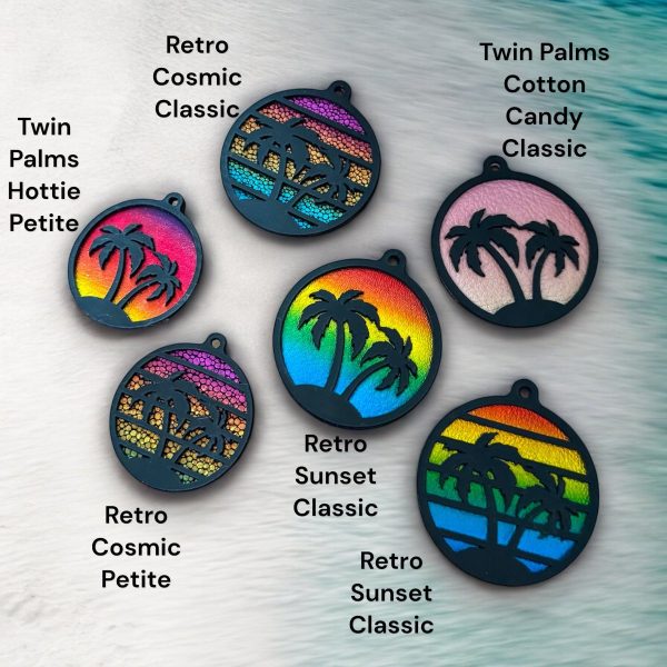 Product Image for  Palm Tree Leather Purse Charm