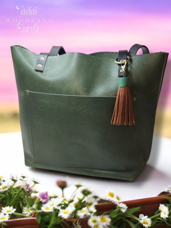 Product Image for  Jewel Queen Tassel
